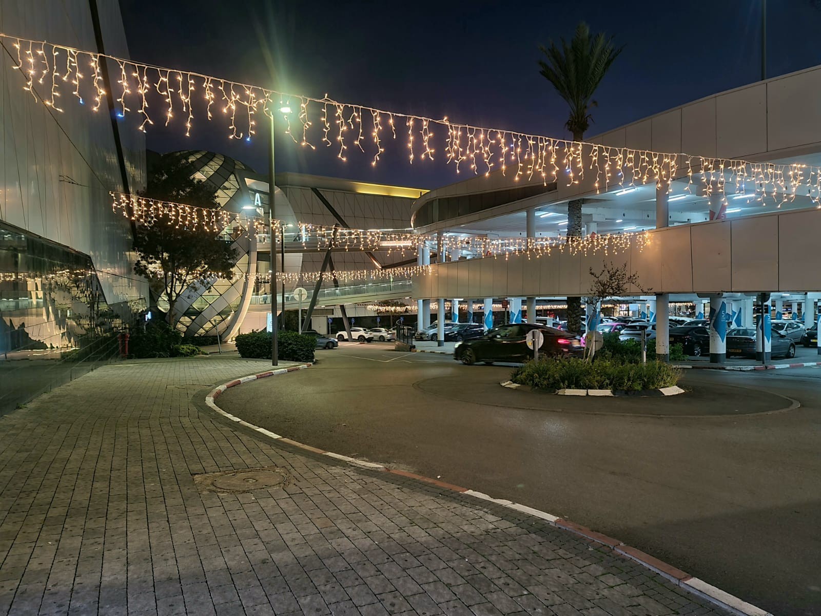 ����� ����� �� ���� ������ ���� ��� 3x0.7m 100Led �����