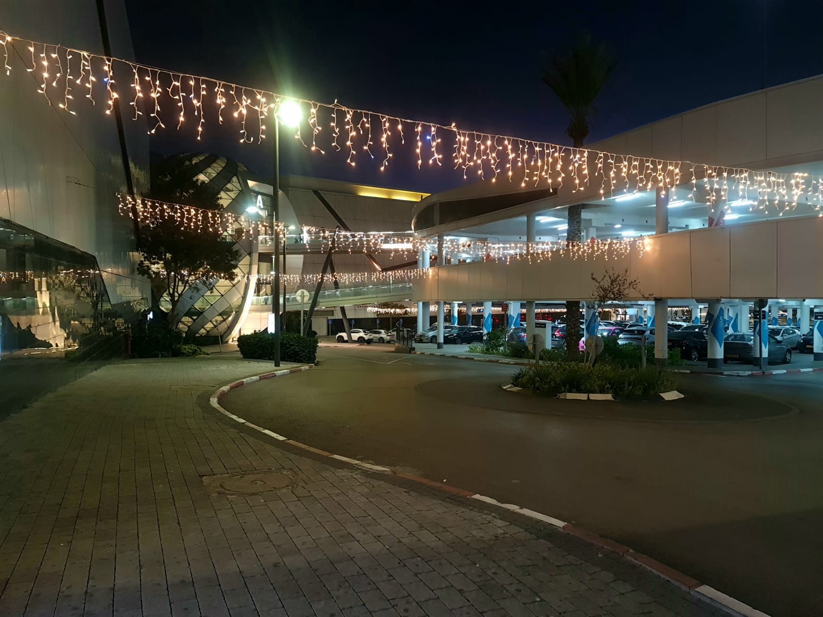 ����� ����� �� ���� ������ ���� ��� 3x0.7m 100Led �����