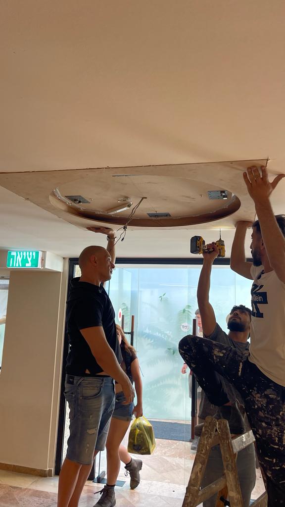 פרויקט גוף תאורה טבעת טרימלס במלון קיסר ירושלים מלון פרויקט גוף תאורה טבעת טרימלס במלון קיסר ירושלים מלון